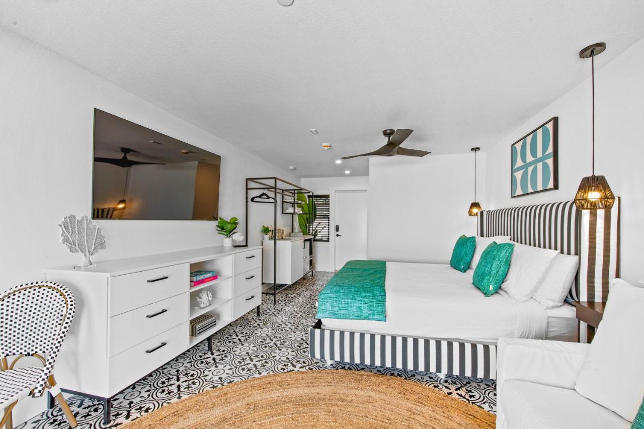 Seaside At Anna Maria Island Inn เบรเดนทันบีช ภายนอก รูปภาพ